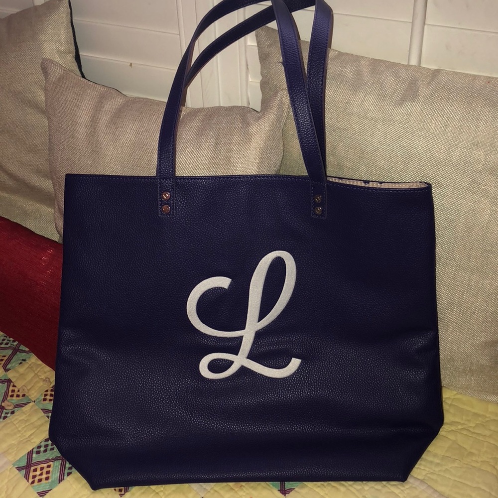 💜Thirty-One Around About Tote💜